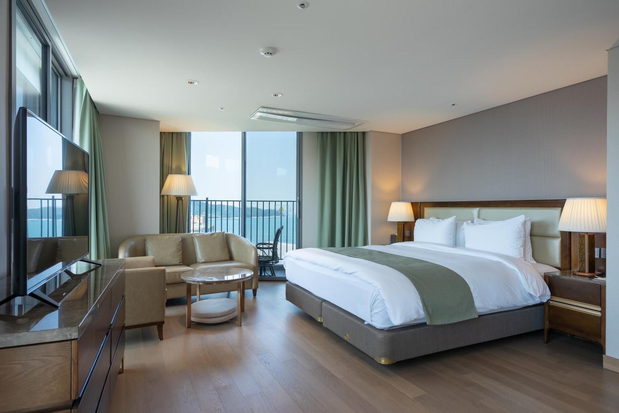 Stanford Hotel&Resort Tongyeong Quarto foto